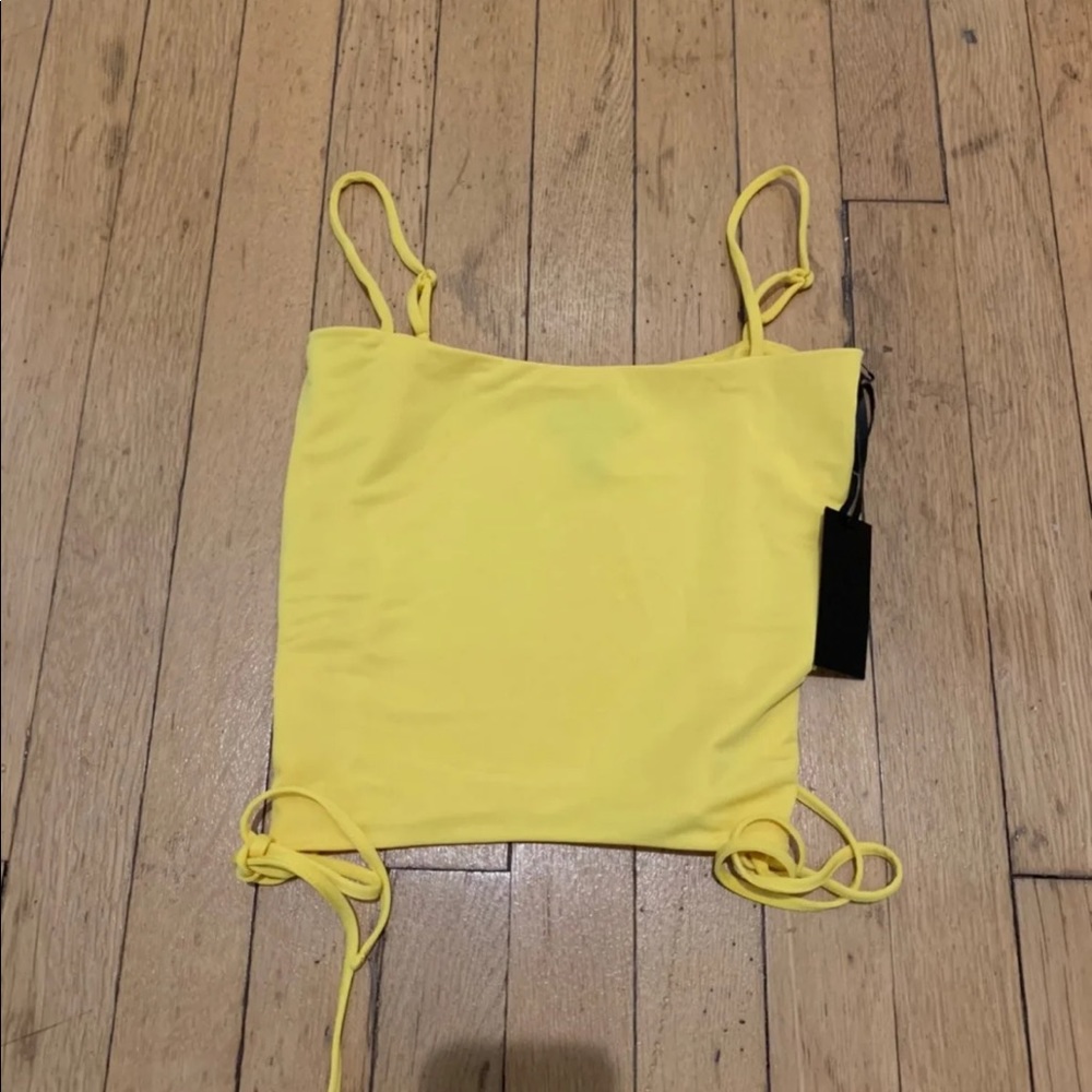 Hours Revolve Size Small Yellow Tank View 3